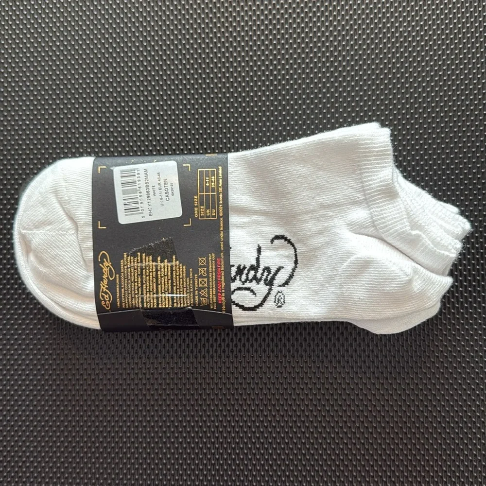 Ed Hardy socks - Picture 2 of 3